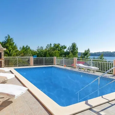 Villa New! 30 Meters From The Sea - Korcula